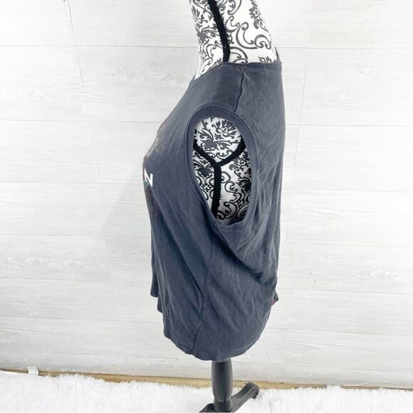 Peloton Bloom Flowers Muscle Tank Cotton T-Shirt - Picture 6 of 7